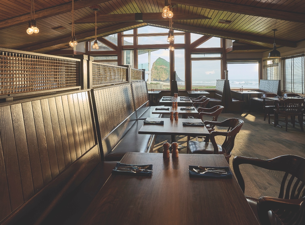 Cannon Beach’s Wayfarer Restaurant &amp; Lounge, with views of Haystack Rock 